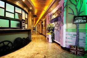 Raphael Hotel