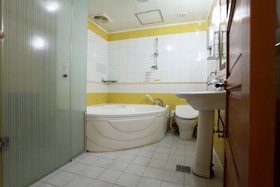 Cheonan Tirollia