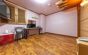 Cheongju Yeppeun Motel