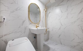 Cheongju Yongam Sloth Hotel