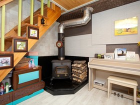 LUCERE - Binny's Guesthouse 'B' type
