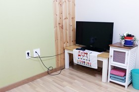 Jeonju Poet & Zzamong Guesthouse