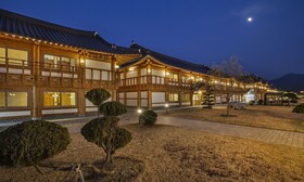 Jeonju Wangyijimil Hanok Hotel