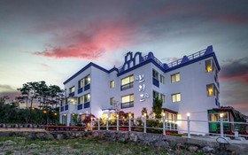 Gyeongju Breeze Pension