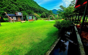 Muju Windmills and Streams Pension