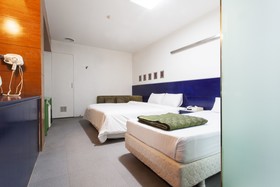 Mari Hotel