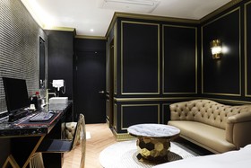 Mari Hotel