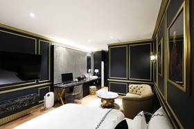 Mari Hotel