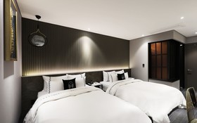 Mari Hotel
