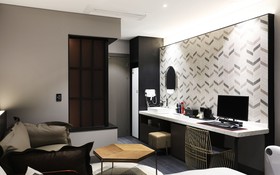Mari Hotel