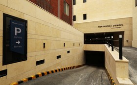 Mari Hotel