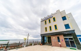 Pohang Bagliore Pension