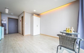 Pohang Bagliore Pension