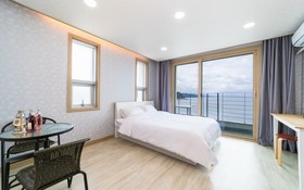 Pohang Bagliore Pension