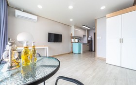 Pohang Bagliore Pension