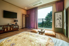 J.View Hotel