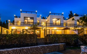 Seogwipo Who House Pool Villa