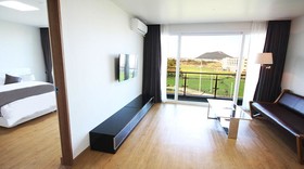 The Four Graces Resort