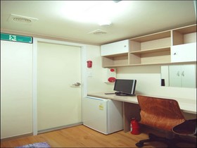 Coco Livingtel