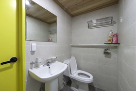 Hongdae Lazy Fox Hostel