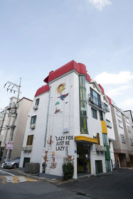Hongdae Lazy Fox Hostel