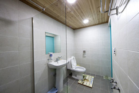 Hongdae Lazy Fox Hostel