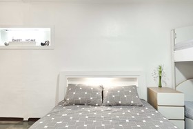 Jun Guest House - Hostel