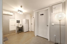 Jun Guest House - Hostel