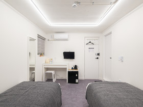 Mono House Hongdae 5