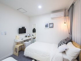 Mono House Hongdae 5