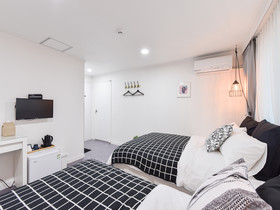 Mono House Hongdae 5