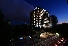 Orakai Daehakro Hotel