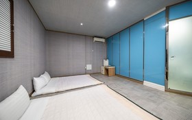 Sadang Charis Hotel