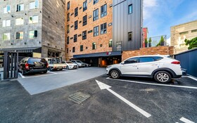 Brown Dot Yongin Branch