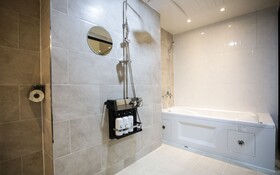 Yongin Hotel Wow