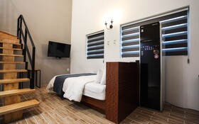 Yongin Hotel Wow