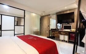 Yongin Hotel Wow