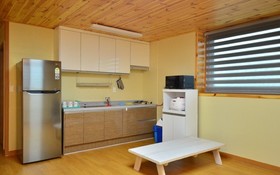 Yongin Unhak Pension