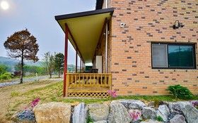 Yongin Unhak Pension