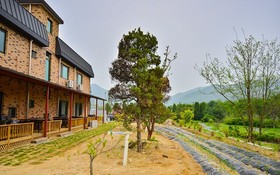 Yongin Unhak Pension