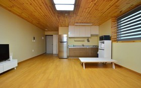 Yongin Unhak Pension