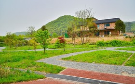 Yongin Unhak Pension