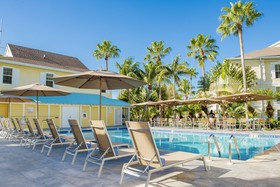 Sunshine Suites Grand Cayman Island Resort