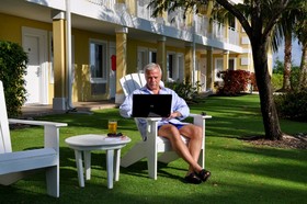 Sunshine Suites Grand Cayman Island Resort