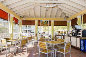 Sunshine Suites Grand Cayman Island Resort