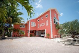 Coral Reef Villa