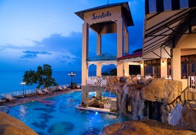 Sandals Regency La Toc