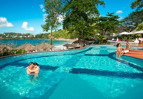 Sandals Regency La Toc