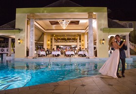Sandals Regency La Toc