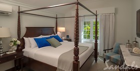 Sandals Regency La Toc